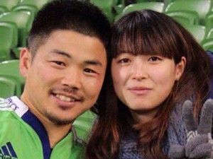 ラグビー日本代表「田中史朗」妻が語るスパイクの刺繍秘話 | Smart