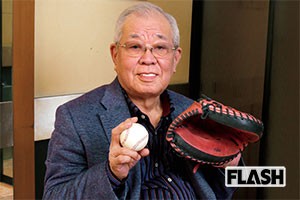 ★野村克也 感謝状 賞状 プロ野球 非売品 経年劣化 破れあり テレビ朝日 ☆野村克也 感謝状 賞状 プロ野球 非売品 経年劣化 破れあり テレビ