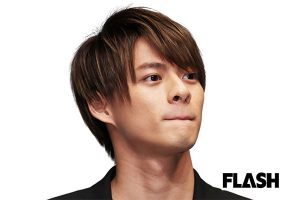 平野紫耀『紅白』でつけた「DIESELピアス」が爆売れ、ファンが “深読み