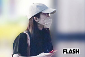 上白石萌音 “リアル千尋” なしっかり素顔…夕食はコンビニ、コインランド…