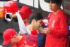 大谷翔平 “怒りのヘルメット投げつけ” を擁護するファン続出…大坂なおみ…