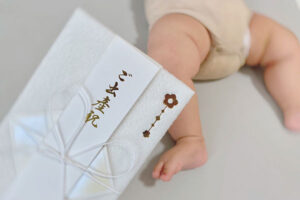 出産祝いの「お返し」やめてほしい…赤井英和・妻のツイートに賛同の声、声、…