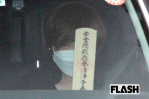 昭恵夫人「主人がやり残したことはあった」と告別式で悲痛な姿…政界進出は「…