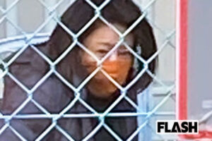 木下富美子元都議が送る失意の「酒浸り」生活…両手には大量の酒瓶と空き缶【…