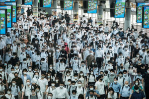 コロナ未感染1000人に聞いた感染対策「外出中つねにマスク」が672人、…