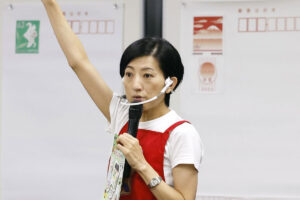 「年賀状じまい」に「ずっと苦痛」と集まる共感　相手を不快にする「年賀状マ…