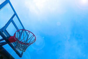 映画『スラムダンク』興行収入100億円超えを見据える大ヒットも『ちむどん…