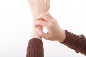 湿疹と思ったら皮膚がん、肌が痒いと思ったら胆管がん…見逃しがちな「大病の…