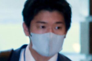 “公用車でお土産”岸田翔太郎氏　騒動後「官邸ではマスコミ避け」の現在…周…