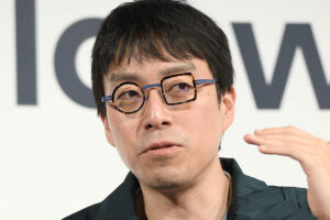 「高齢者は集団自決すべき」成田悠輔氏の発言に養老孟司氏ら“平均84歳”知…