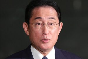 ボロ負け予測に怖じ気づいて岸田首相解散できず！　息子・翔太郎は「嫁取りが…