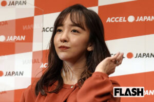板野友美「特別に許可」主張の “脱衣所動画” にホテル側は「許可は下ろしてない」反論… 1年前にも撮影で疑われる “常習” ぶり