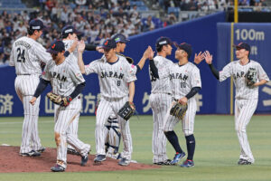 不快感しかないわ」楽天・辰己 NPBアワードのコスプレ姿に反応冷え冷え