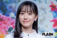 芦田愛菜、『俺ではない炎上』共演者との“集合写真”に「身長差すごい」驚き…
