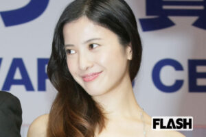 吉高由里子、水平線に沈む夕陽の動画でラストに「うわ!」がSNSで大反響……