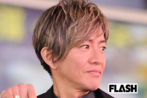 木村拓哉、さんまと「日本代表」挟む3ショット公開…SNSでは「さんタクで観たい」豪華ショットに歓喜の声