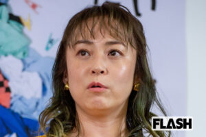 「撮った覚えない」佐藤仁美、朝帰り “変顔” ショットが話題…「顔変わった」「痩せた」指摘に “真相” 返信