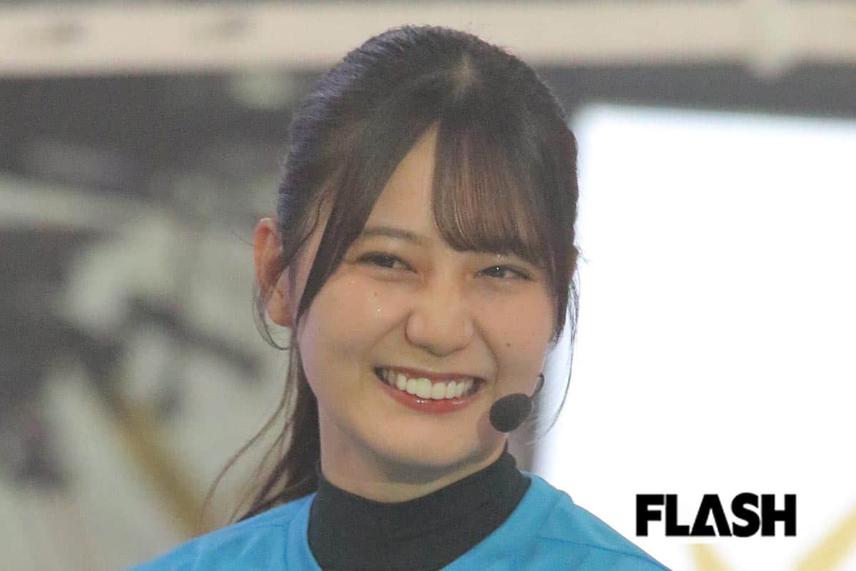 【元日本代表が指導】日向坂46・小坂菜緒、バレーイベントで“舌ペロリ”の…