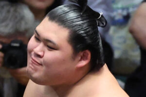 「この景色だけを見たくて」大の里、6場所ぶり復活優勝でSNS大喝采…逆境支えた「波瑠似」女性との関係は？