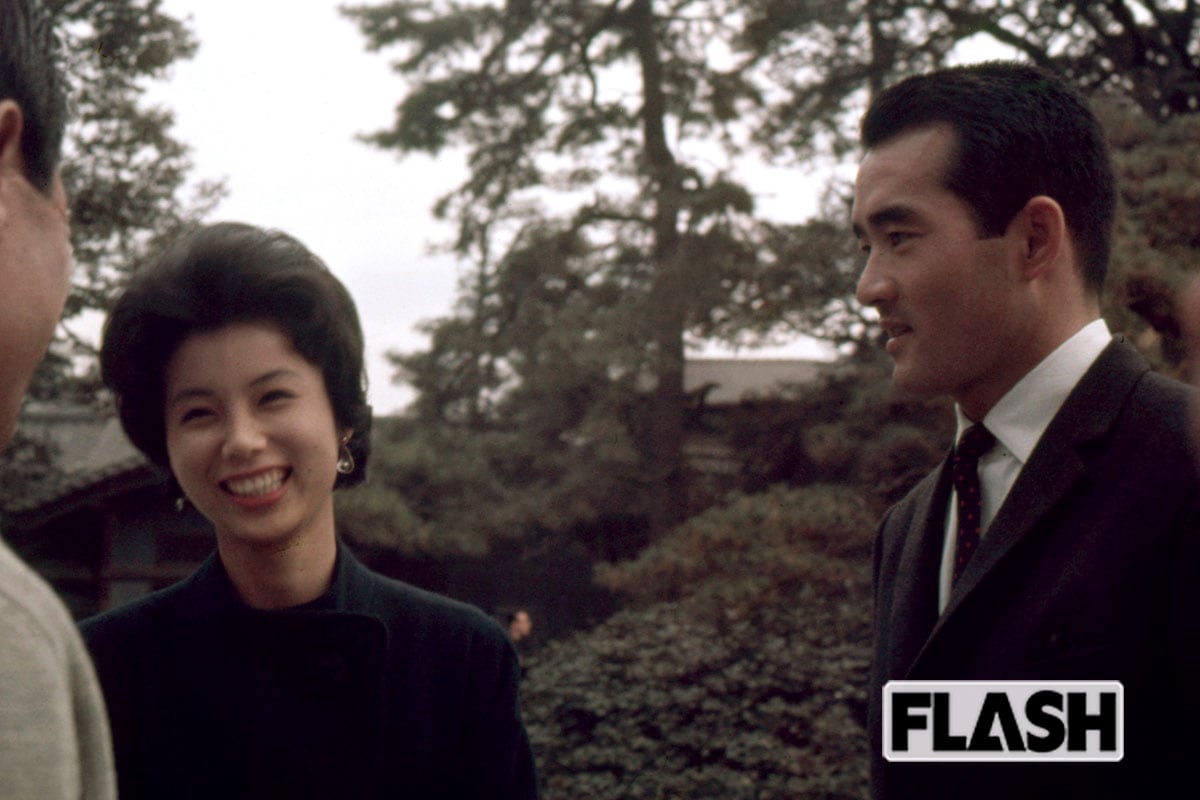1965年の新婚当初、都内にある八芳園で開かれたパーティに参加した亜希子夫人と長嶋氏。写真からは、初々しさが感じられる