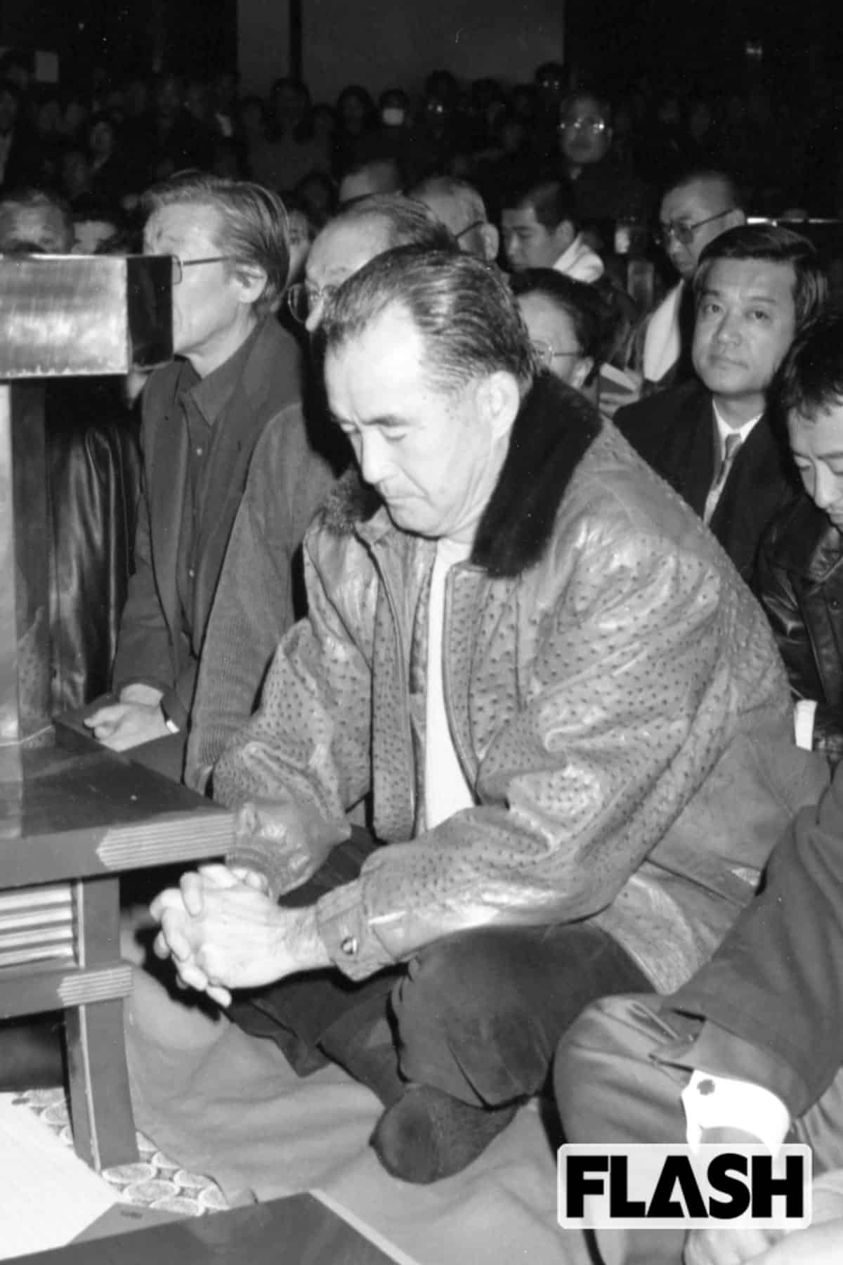 1993年元日、午前0時から始まる千葉県成田山の初護摩に参加。巨人の監督として、松井秀喜の成長を祈念した