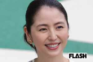 長澤まさみ　デコルテ際立つワンピース姿に集まる称賛…結婚で進む“自分のペ…