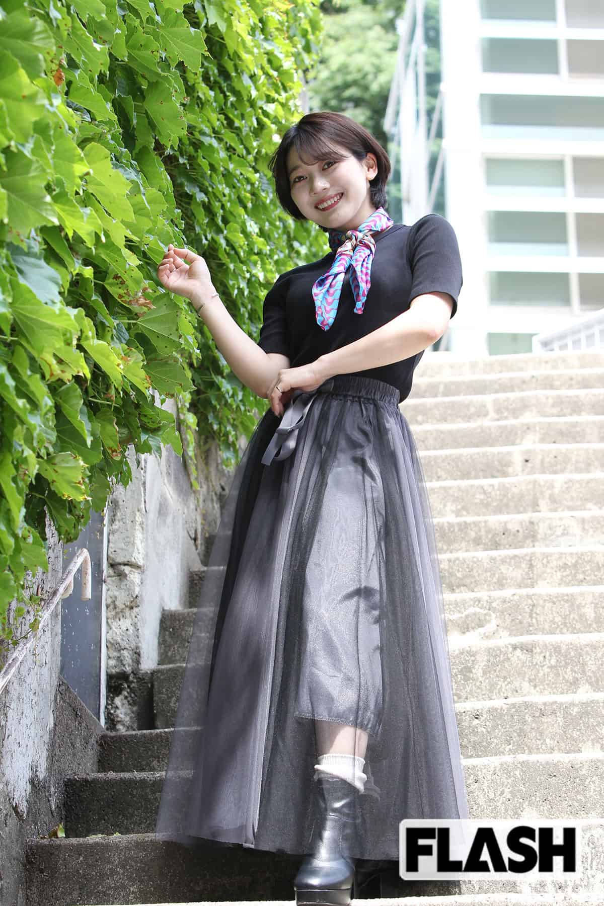 ダンスに力を入れていた芽依。ロッテのチアパフォーマー時代は小柄ながらダイナミックなダンスで、父のいるチームを応援していた（写真・金谷千治）