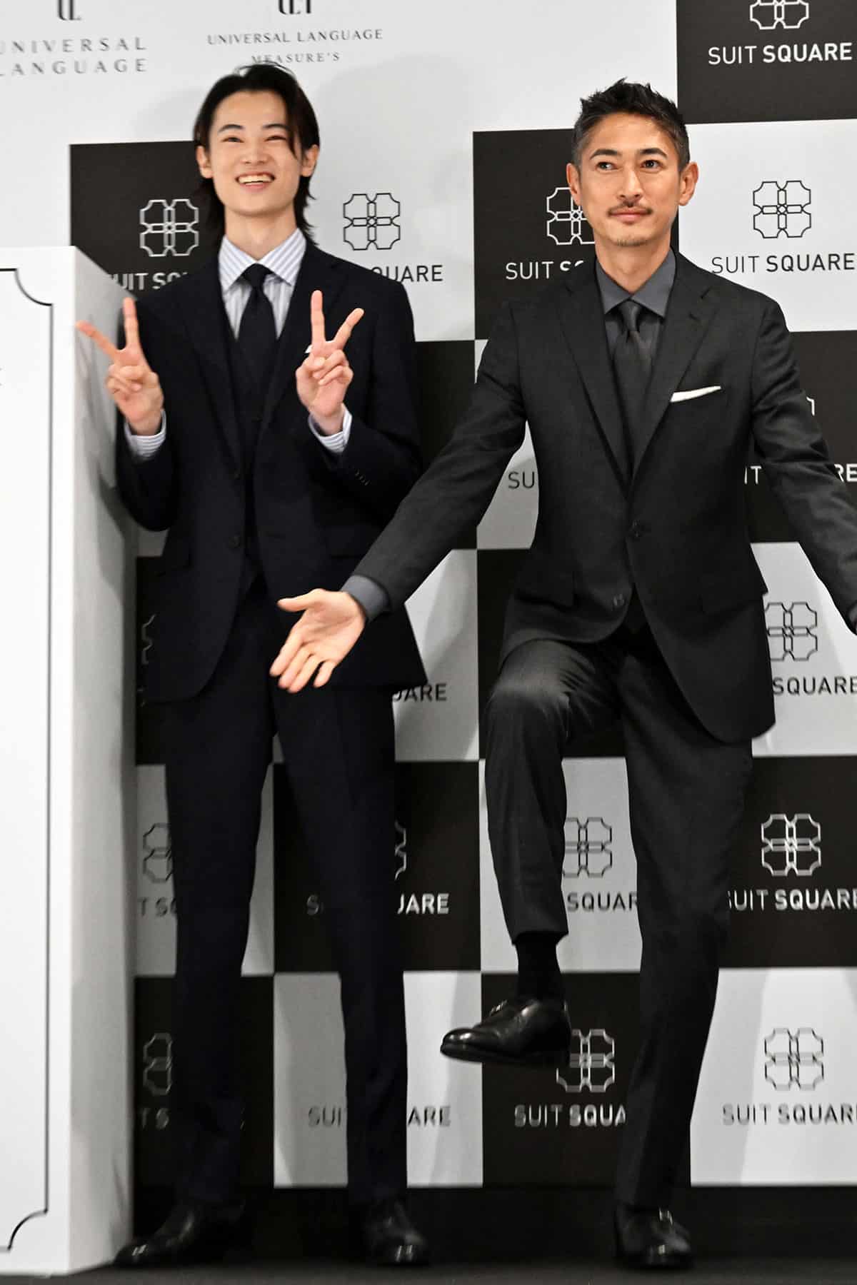 窪塚愛流(21・父/窪塚洋介)2023年「スーツスクエア」の発表会で共演した窪塚親子。昨年は映画でも共演を果たした