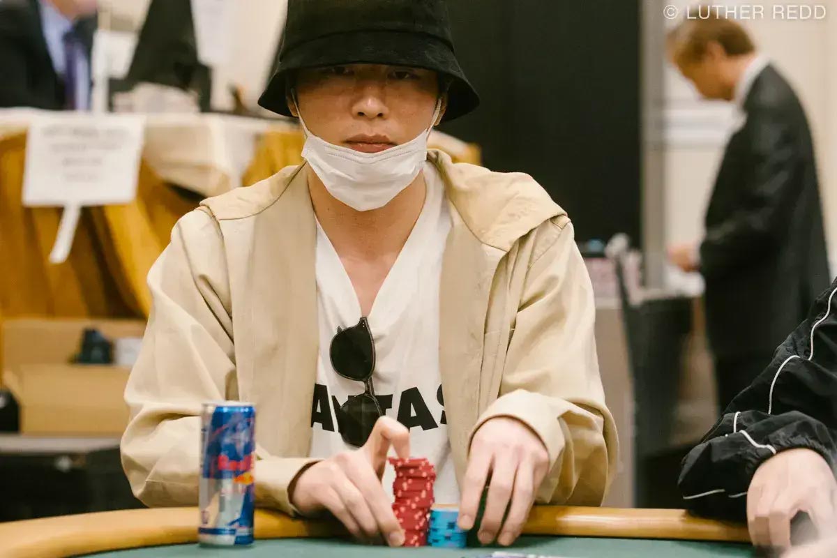 【速報】田中圭、ラスベガスのポーカー大会に出没!　黒帽＆マスクで“変装”…