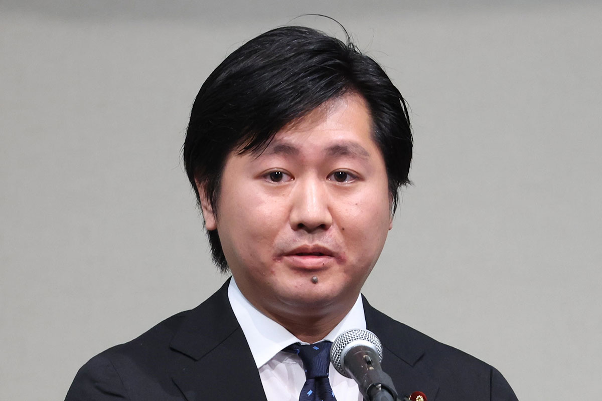 【銭湯不倫疑惑】参政党・鈴木敦氏　「唯一話の通じる男」意外な人物評“キー…