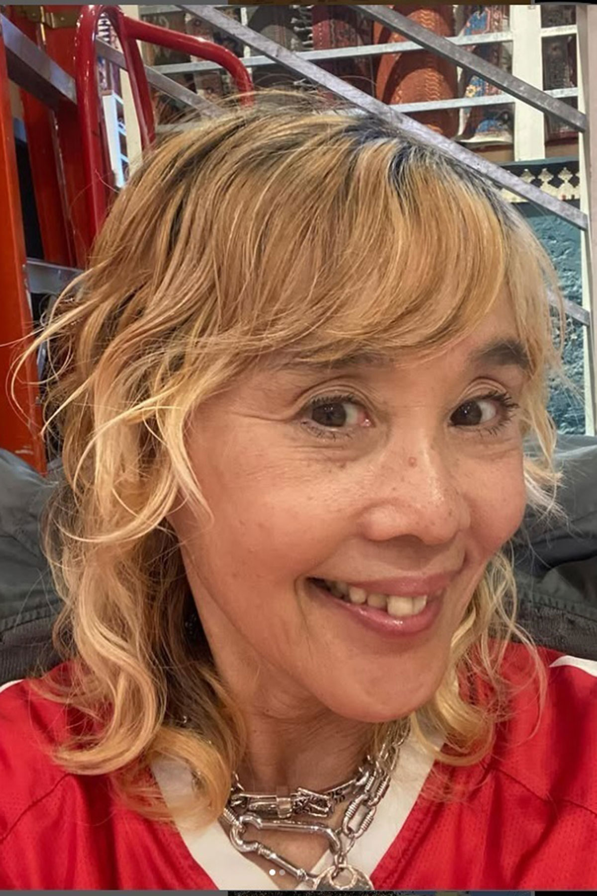 野沢直子62歳「離婚して再婚したんです」異例の“同時発表”にファンビックリ 元夫の名のタトゥーは異例の“上書き”が