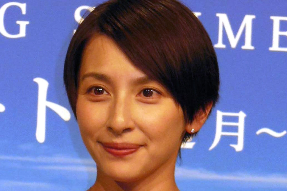 奥菜恵、2人の娘からの手紙に思わず“号泣”変わらぬ美貌に視聴者から寄せら…