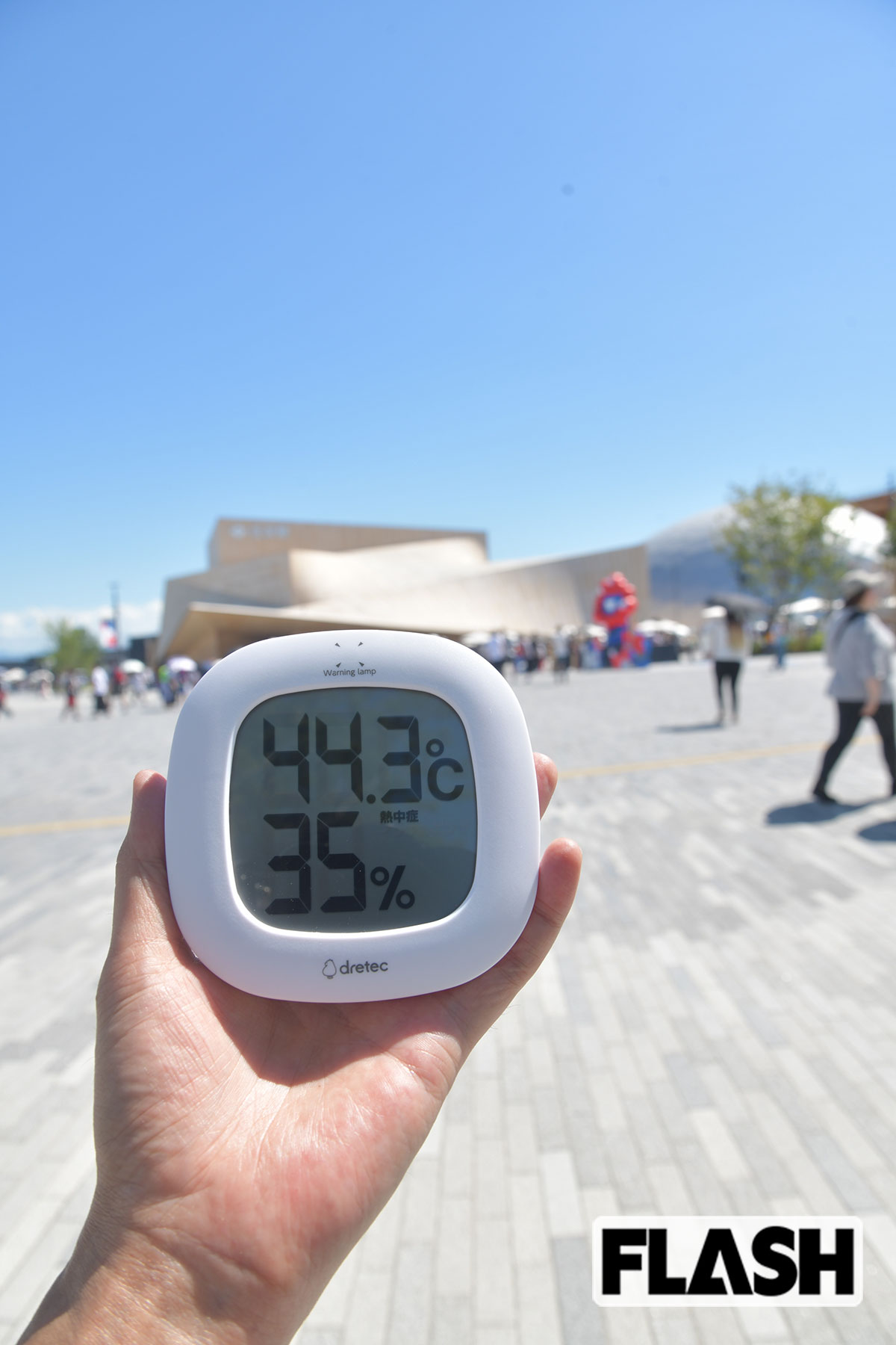 【酷暑万博】日向は44度、「クールスポット」大屋根リング下でも35度…“灼熱”の会場であえぐ夏休みの子どもたち
