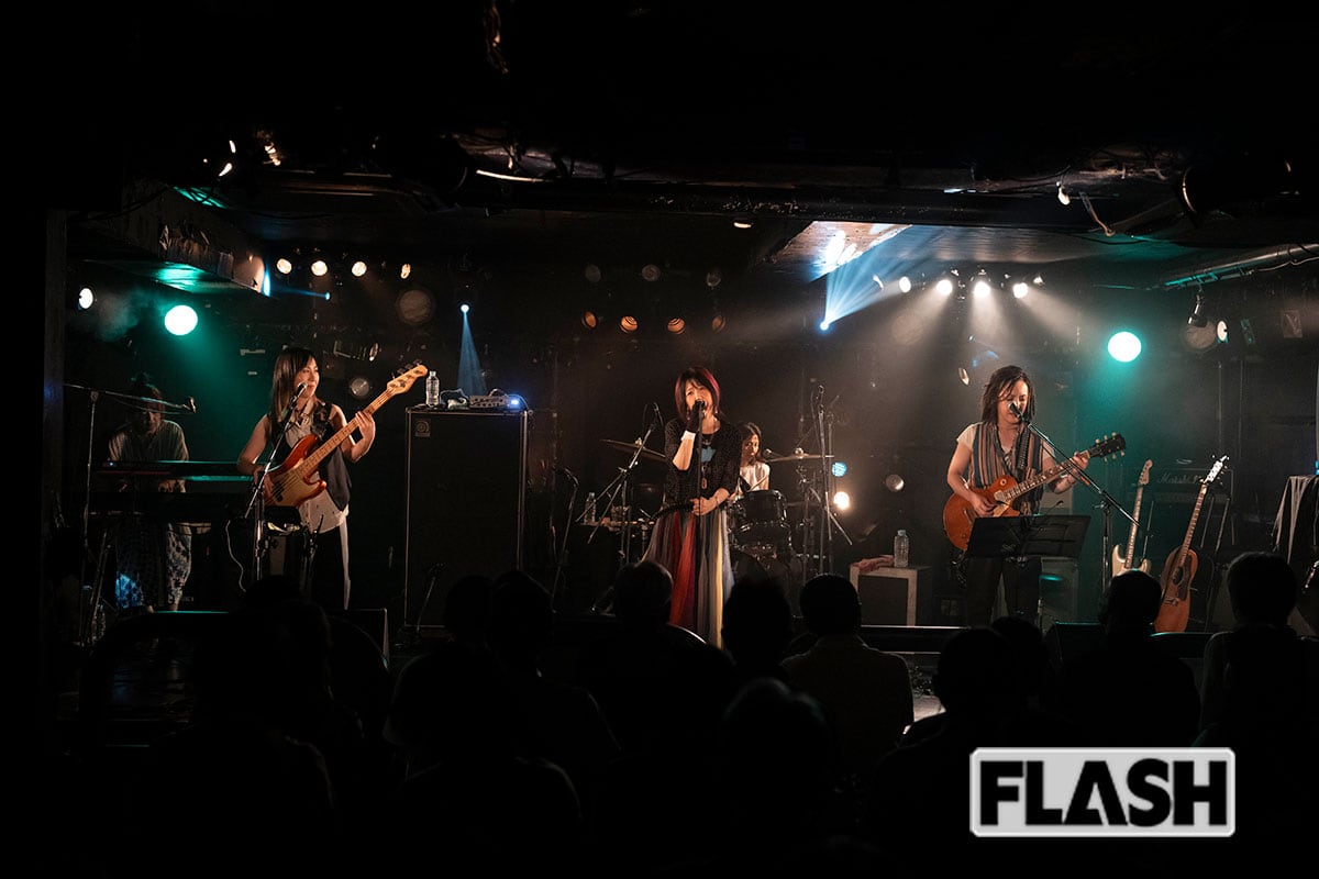 「Norma Jean」の再結成ライブ。全15曲、約2時間にわたる“奇跡の夜”