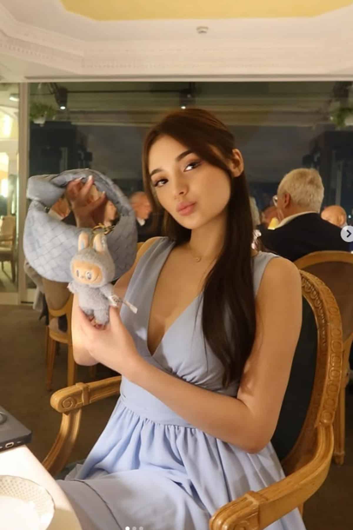 「今から腕折るけど、いくら、いける?」“ドバイのヤギ案件”噂の女性インフルエンサーが暴露も数時間後に動画削除