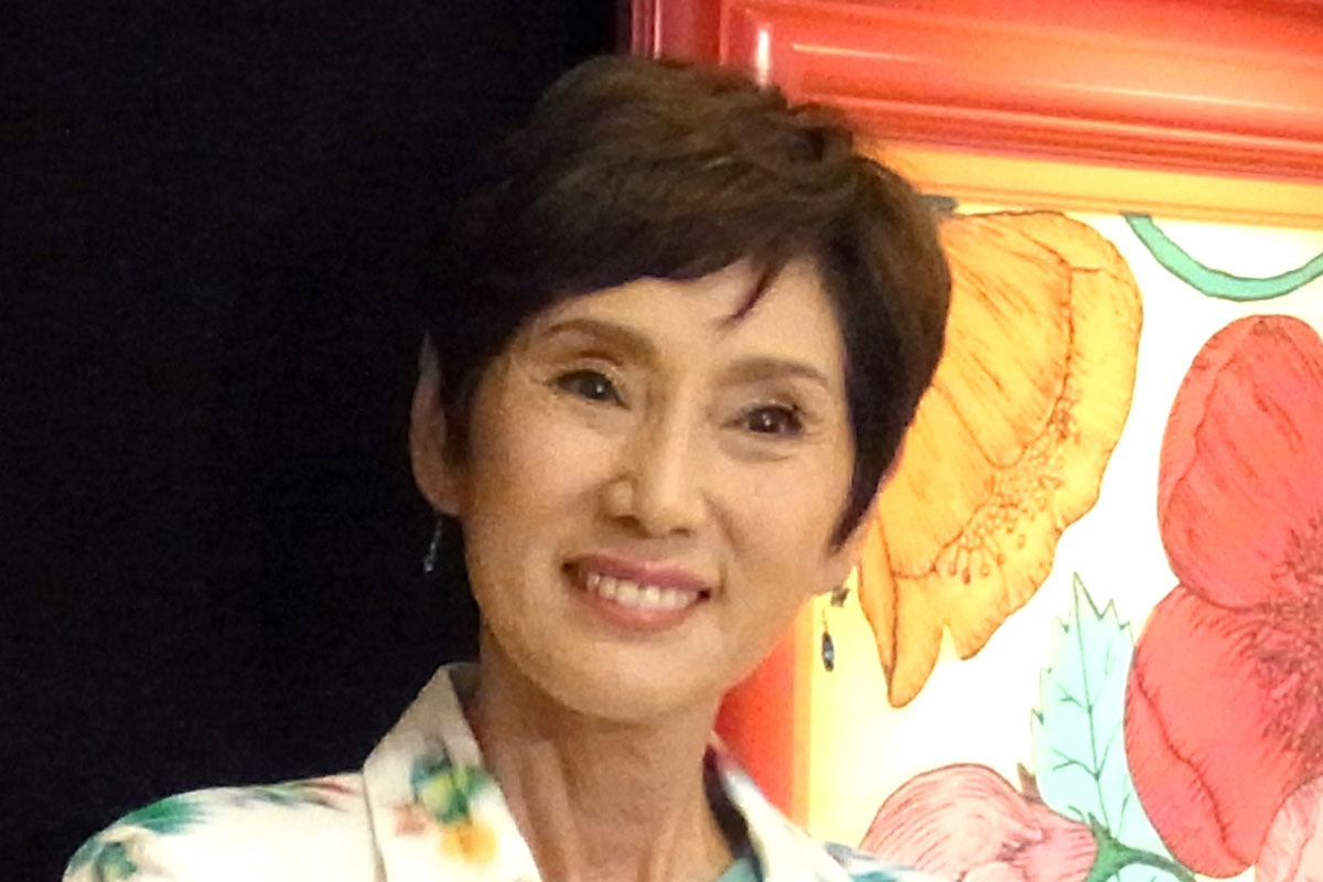 秋野暢子、滞在先のハワイで「津波警報」に遭遇、緊迫の車中泊を報告…SNS…
