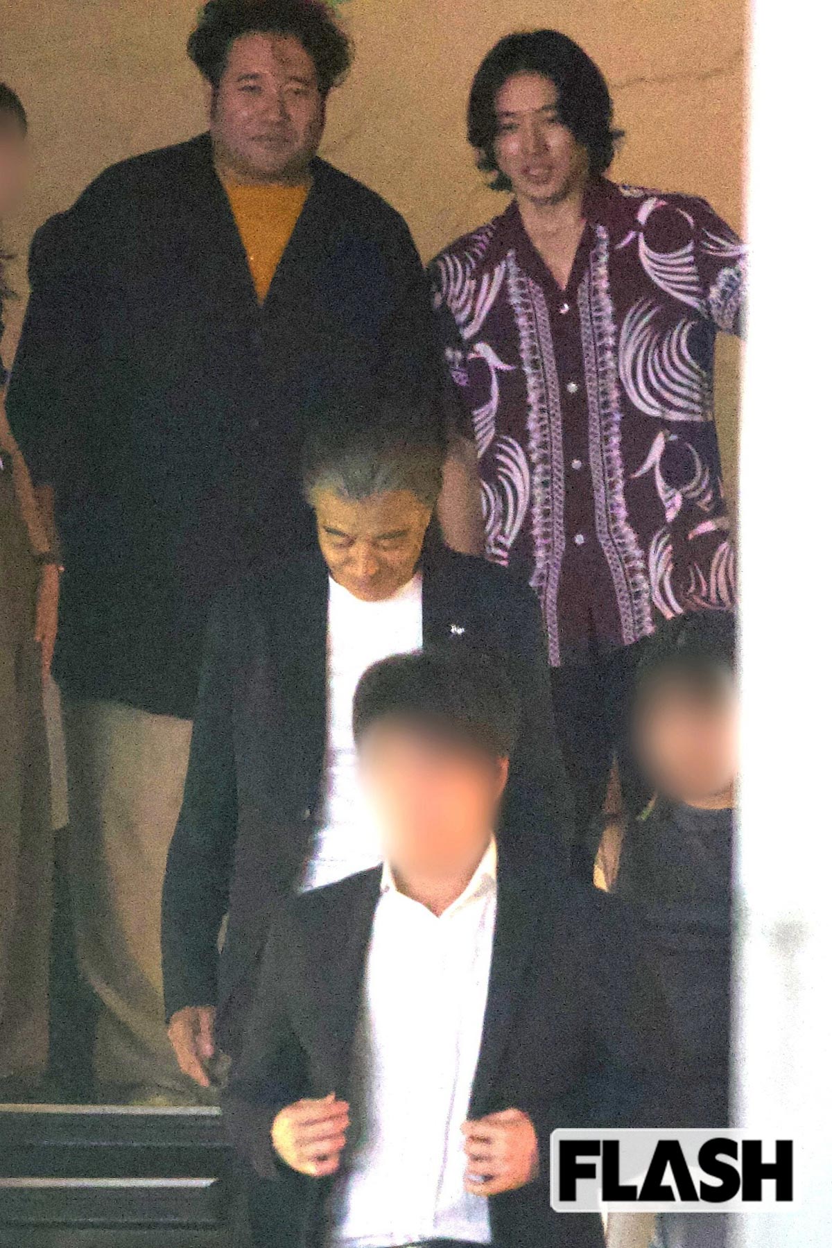 【写真多数】山﨑賢人“相思相愛の友”と“渋い大先輩”に酔いしれた夜…『ゴールデンカムイ』打ち上げ180分