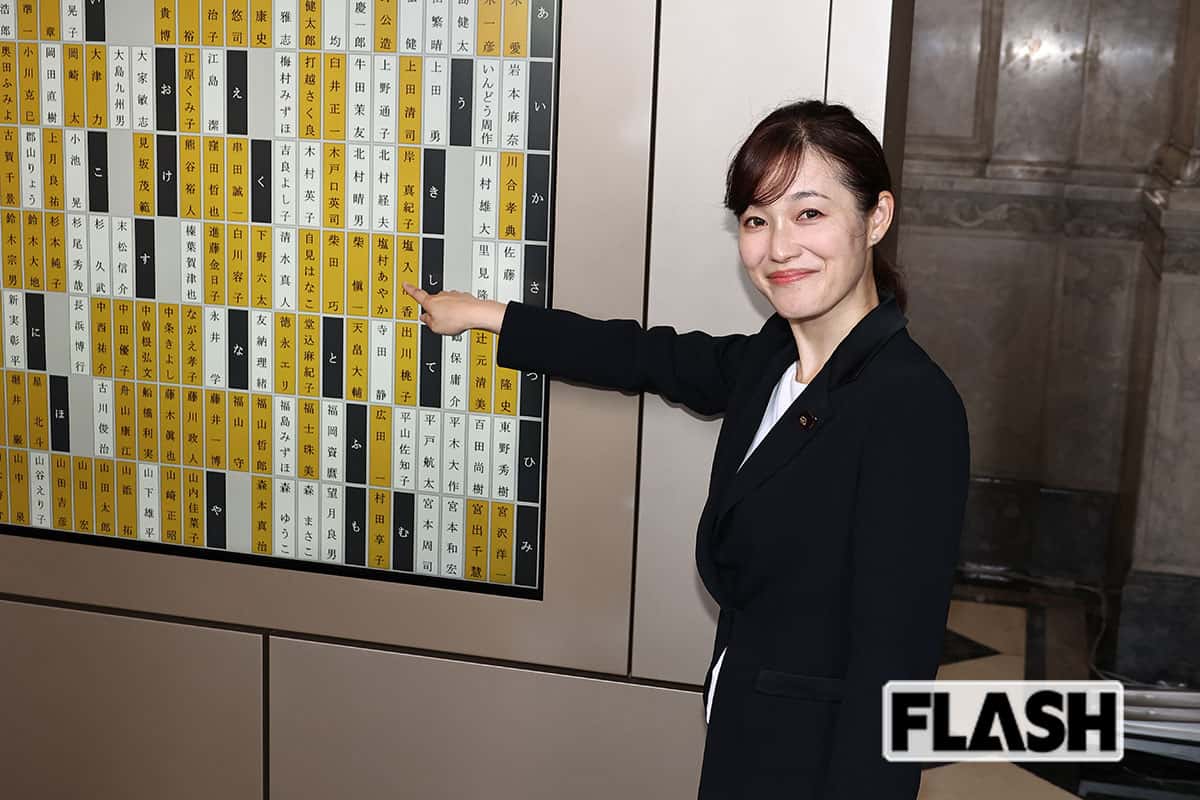 2025年8月1日、参院選挙後初めてとなる臨時国会が召集され、国会議事堂に初登院した参政党・塩入清香（写真・長谷川 新）