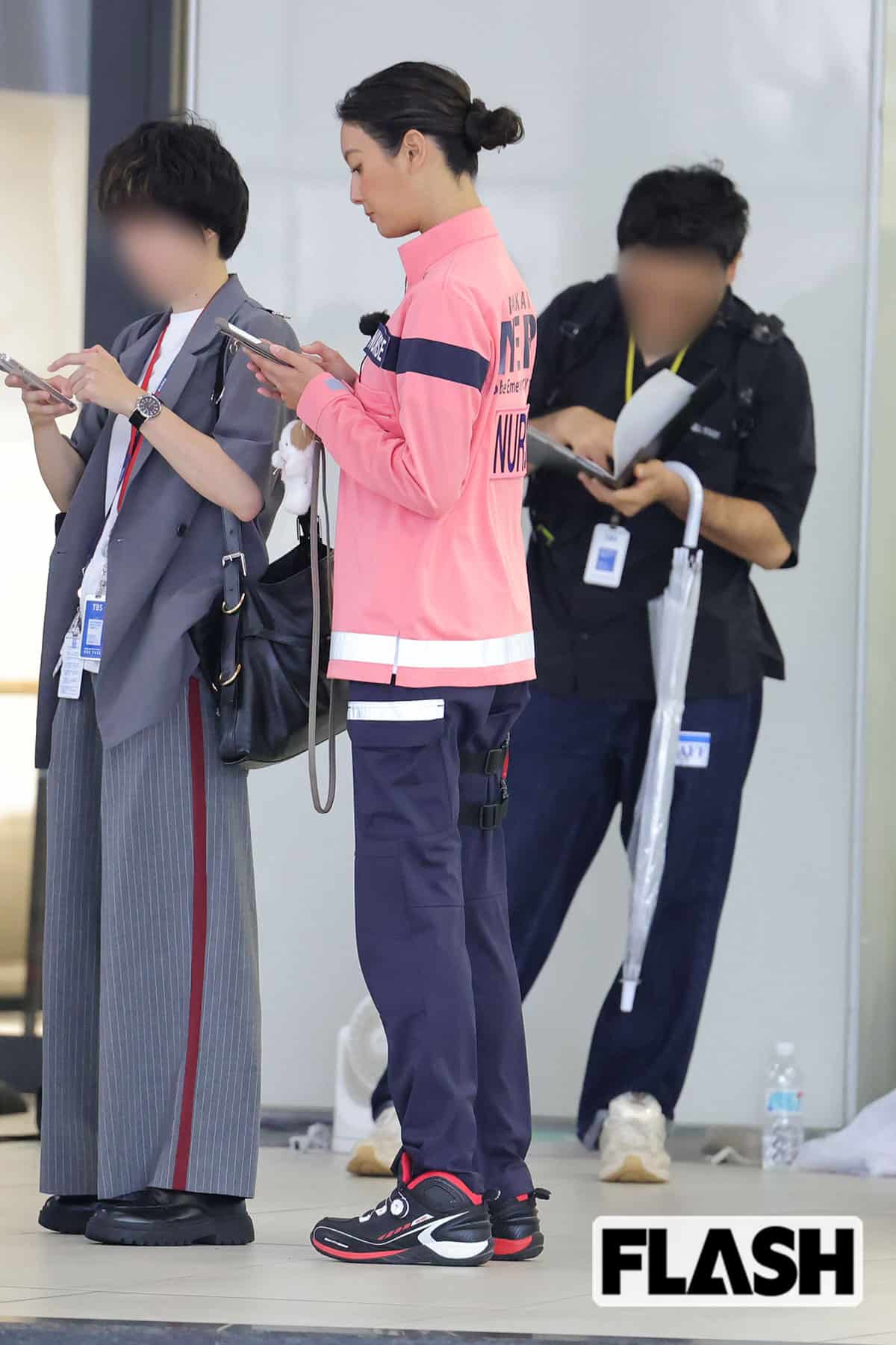 スタンバイ中の菜々緒