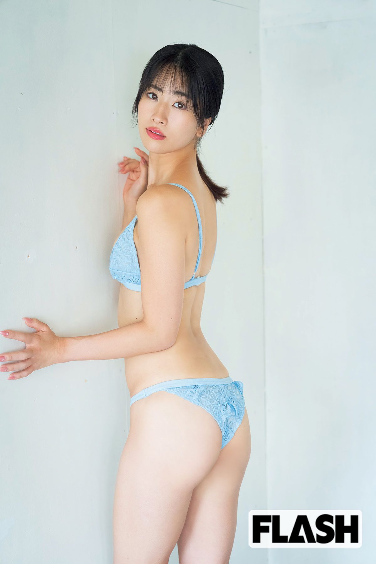 さかいゆりや