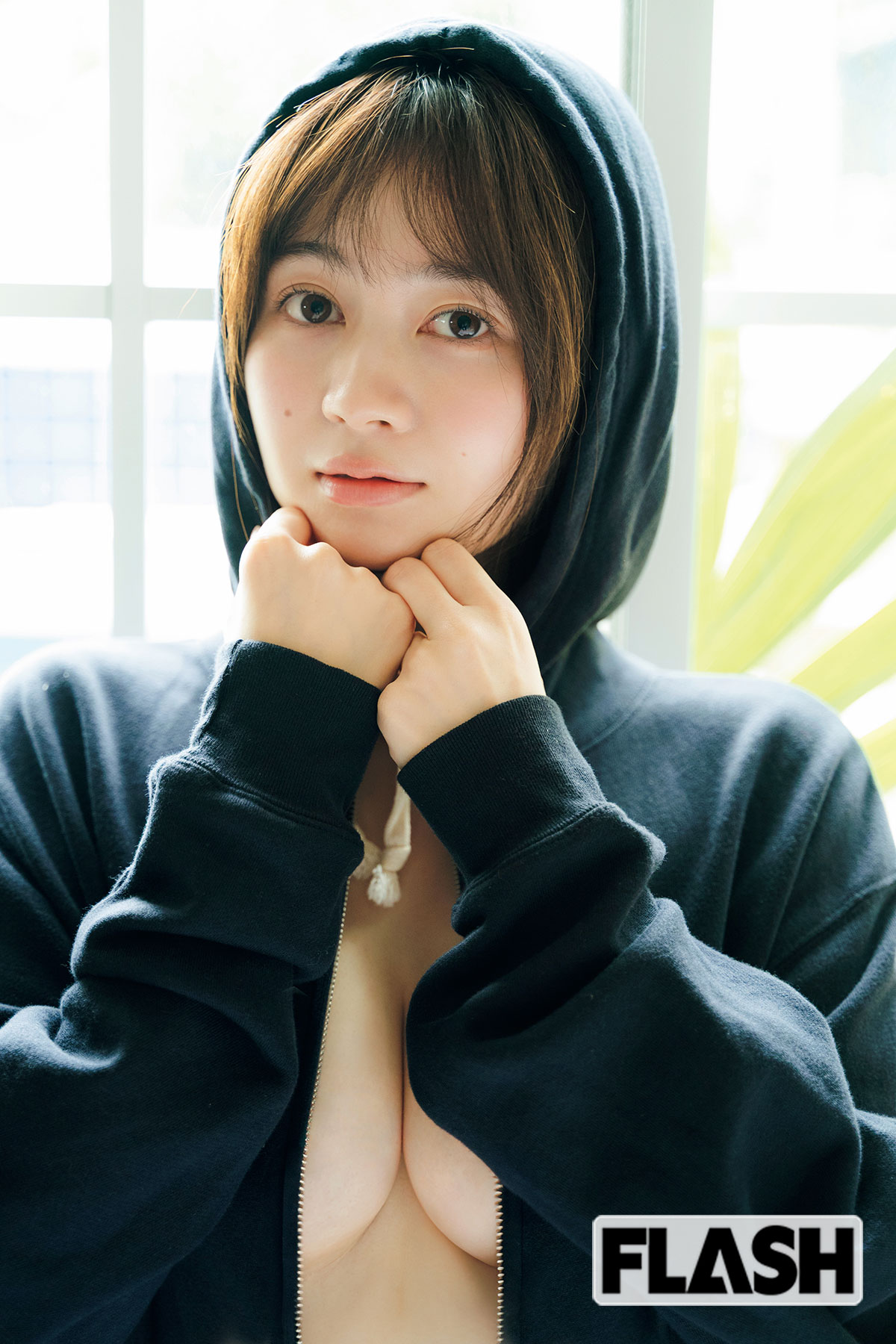 江籠裕奈「天性のアイドル」の最新写真集から独占カット公開!