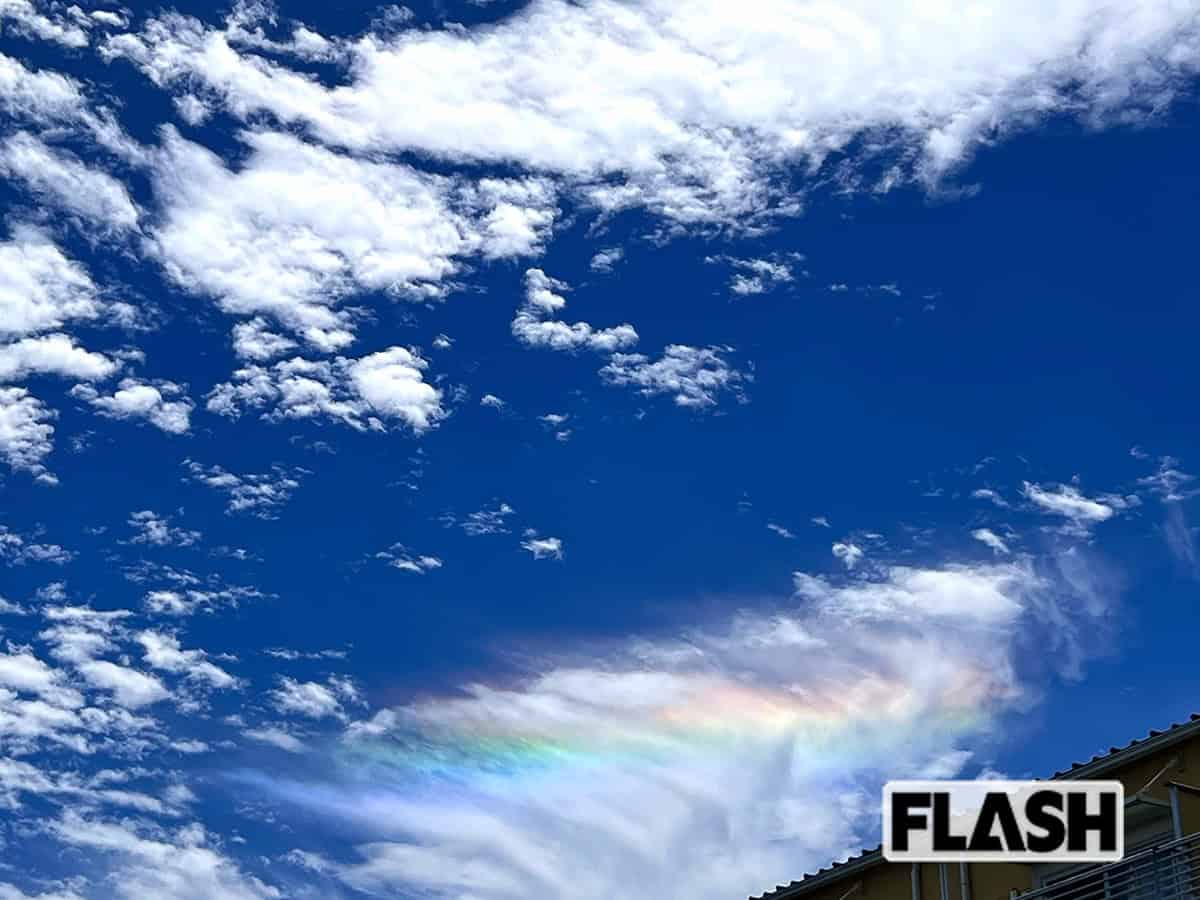 片岡信和の「自慢の1枚」【乳房雲】雲の底に、無数のこぶが乳房のようにいくつも垂れ下がったように見える現象。おもに積乱雲の下に現われる