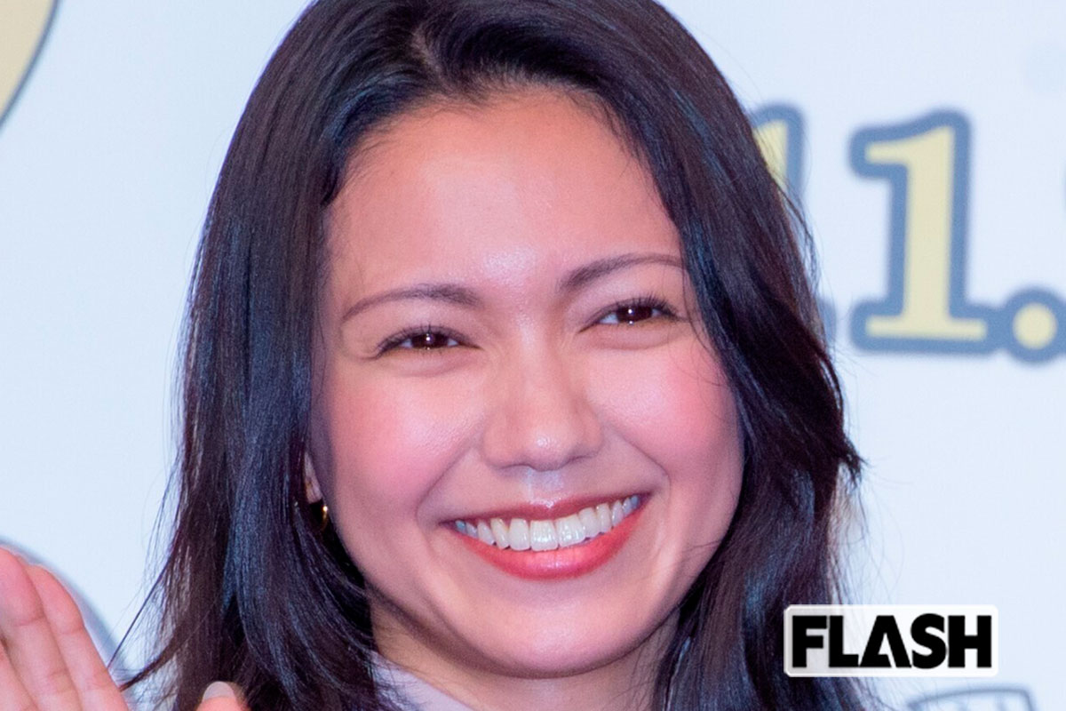 【独自】二階堂ふみ「カズレーザーと結婚」電撃発表直後に“向かった先”にじ…