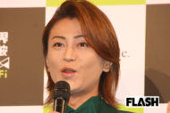 氷川きよし、ビキニの人魚姫に変身してファン拍手喝采…48歳の誕生日を前に…