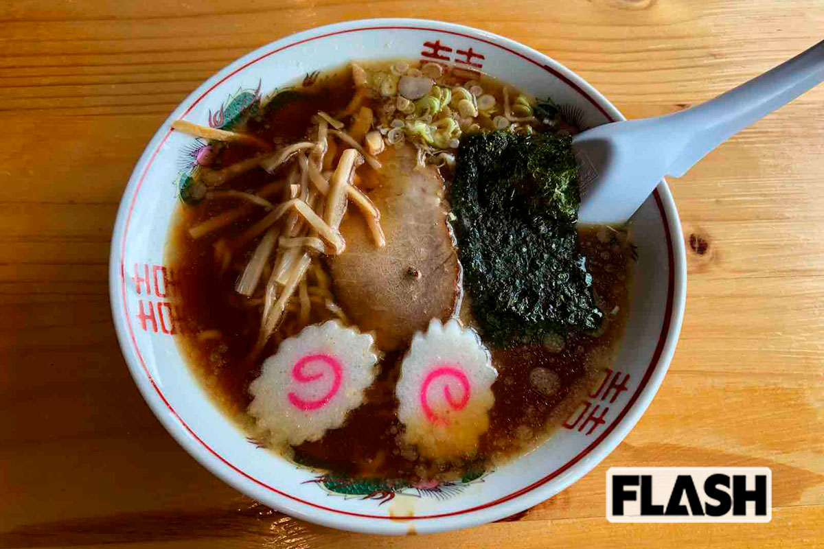 自家製チャーシュー入り「手打中華そば」(醤油・味噌、800円)【のんきや<東京/奥多摩町>】(写真・井手隊長)