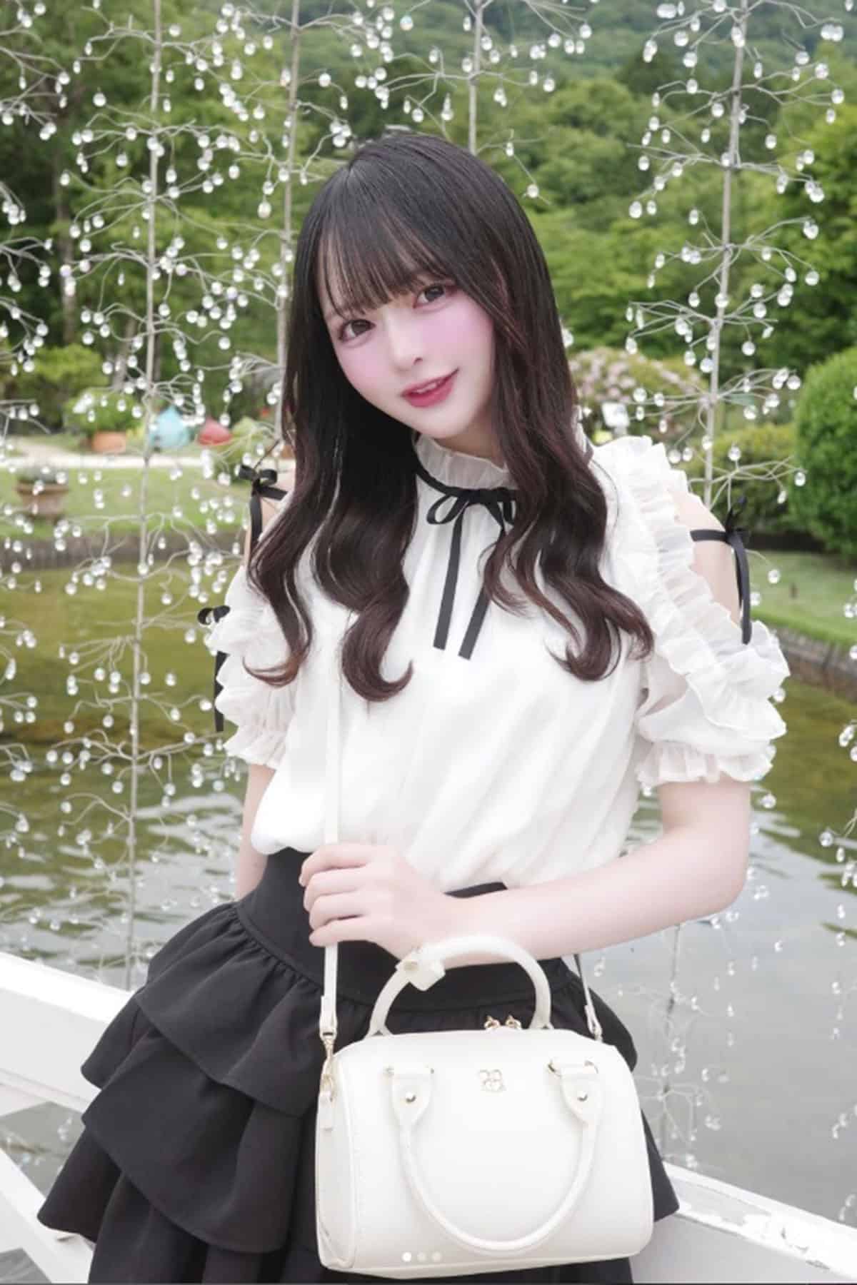 “重大な規約違反”で脱退が決まった那蘭のどか(写真・本人Instagramより)