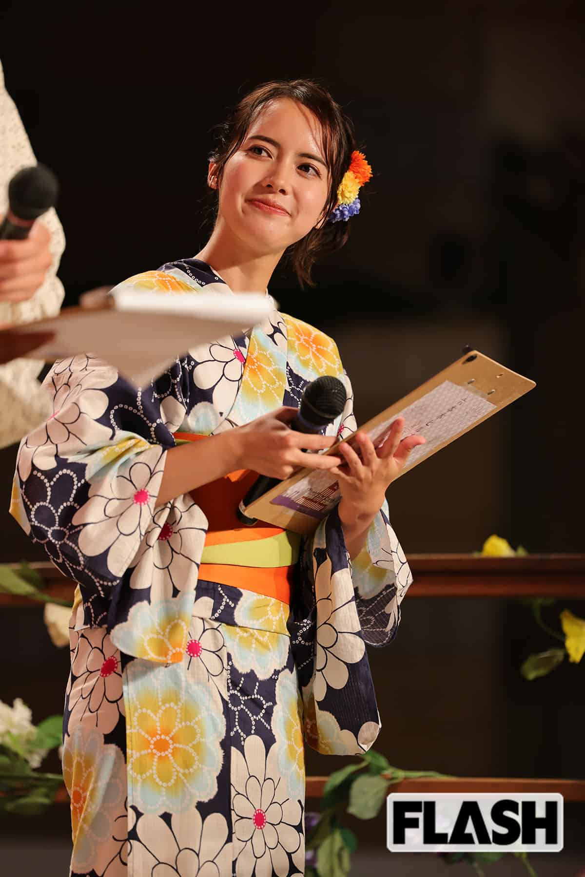 「六本木ヒルズ盆踊り」を盛り上げる浦林凛アナ