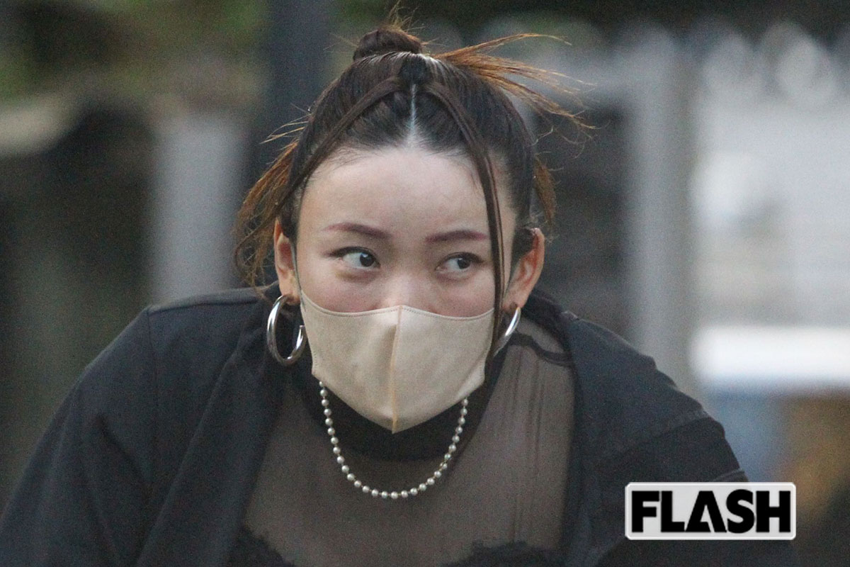 フワちゃん活動休止から1年、友人たちが次々言及で飛び出す「復帰説」の現実味は?　識者が語るまさかの “キーパーソン”