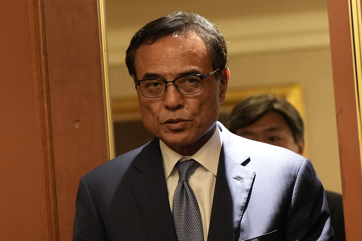 新浪剛史氏の“強権”伝説…ローソン時代の異名は「ミスター荒波」口癖は「俺…