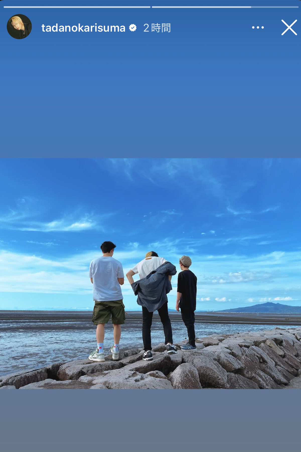 ヒカル、全消しインスタで“哀愁”後ろ姿（9月21日にヒカルが投稿したInstagramストーリーより）